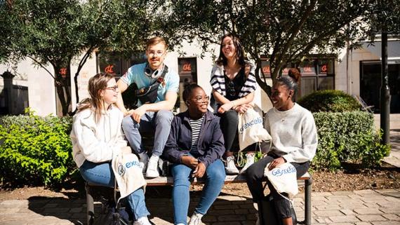 Qu'est-ce qu'une admission parallèle en école de commerce ?
